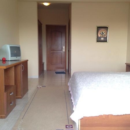 Akropoli Hotel Kryemëdhej Δωμάτιο φωτογραφία