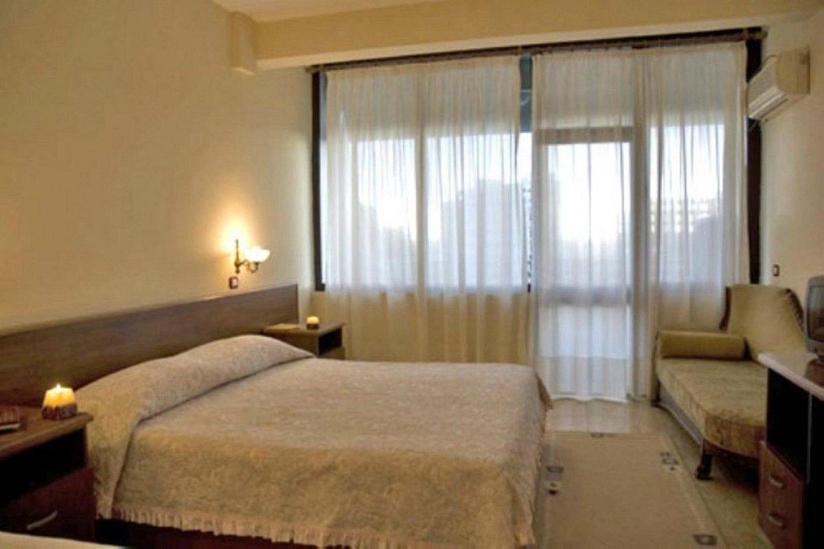 Akropoli Hotel Kryemëdhej Εξωτερικό φωτογραφία