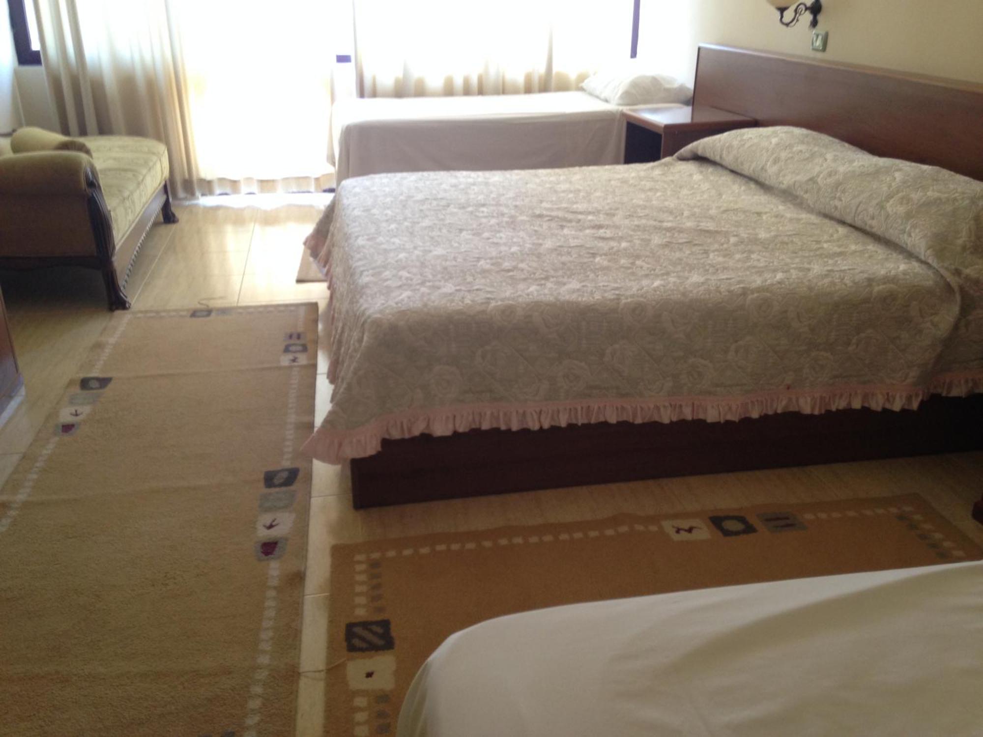 Akropoli Hotel Kryemëdhej Δωμάτιο φωτογραφία